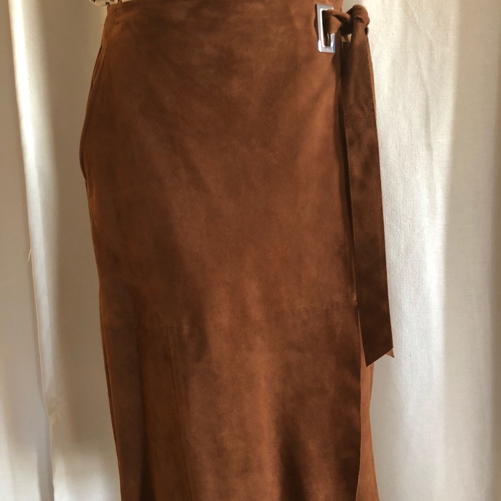 Genuine leather skirt